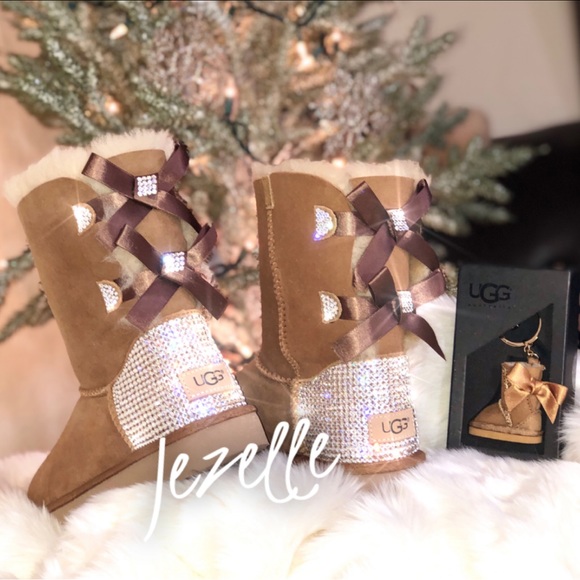 Msg.2.order 💎 UGGS Custom Rhinestone Uggs Swarovski Crystal Ugg Boots - Picture 4 of 17